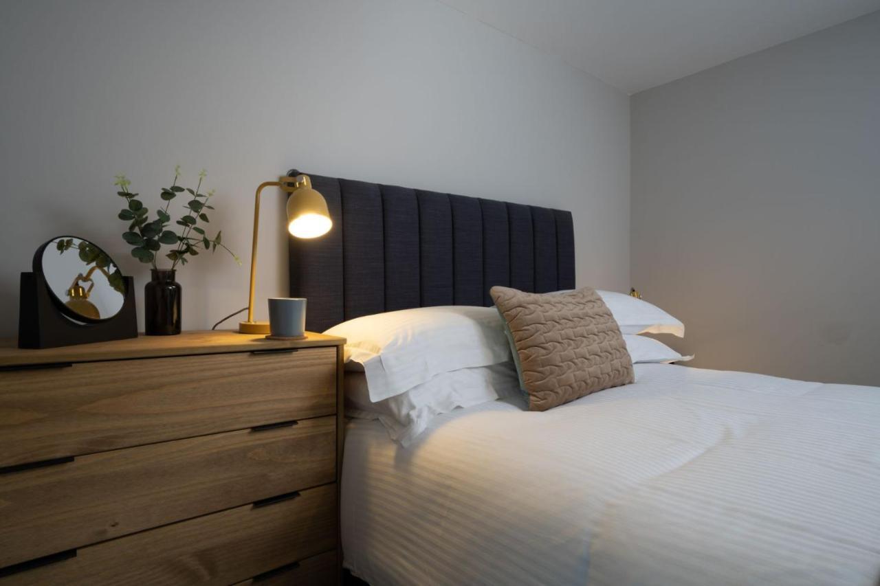 Spacious - Contemporary 2Br Apartment - Central Ambleside - Parking Esterno foto